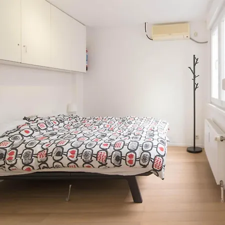 Beautiful In Prime Location Appartement *